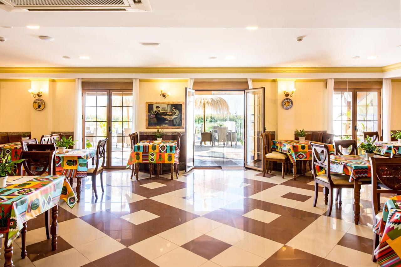 Hotel Avenida Tropical By Bossh! Hotels Salobrena Luaran gambar