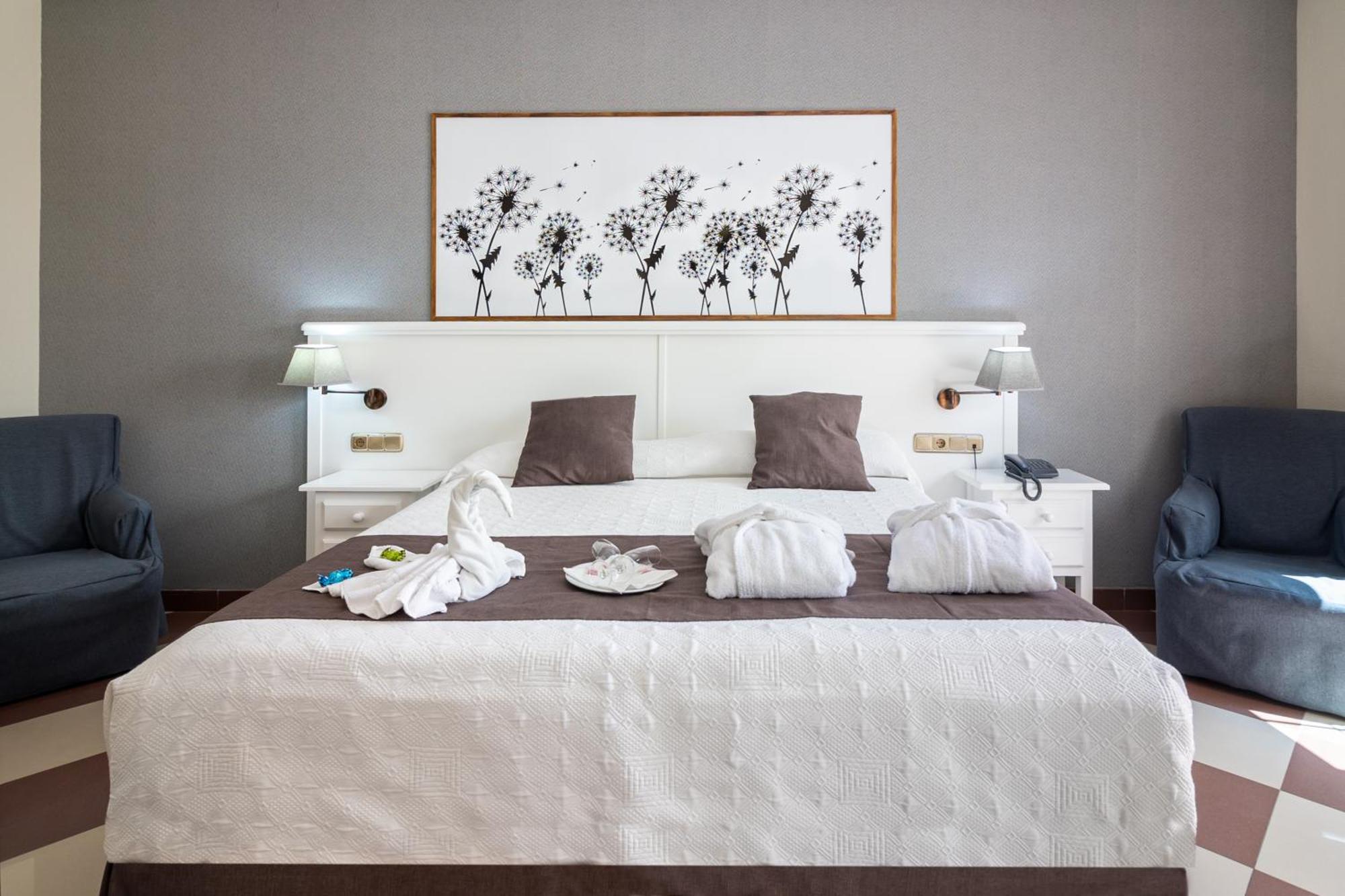 Hotel Avenida Tropical By Bossh! Hotels Salobrena Luaran gambar