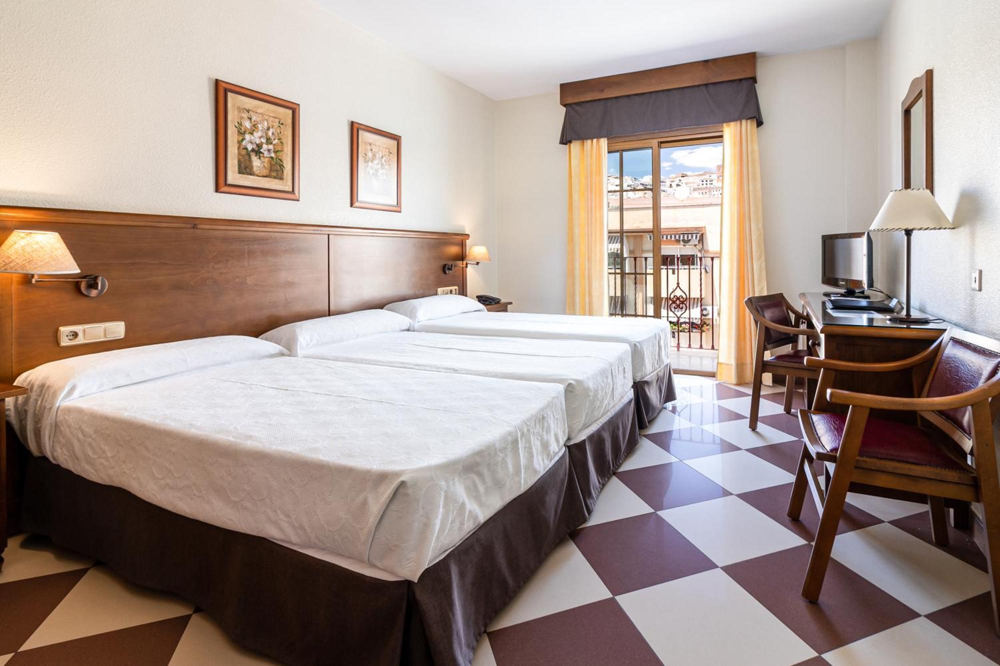 Hotel Avenida Tropical By Bossh! Hotels Salobrena Luaran gambar