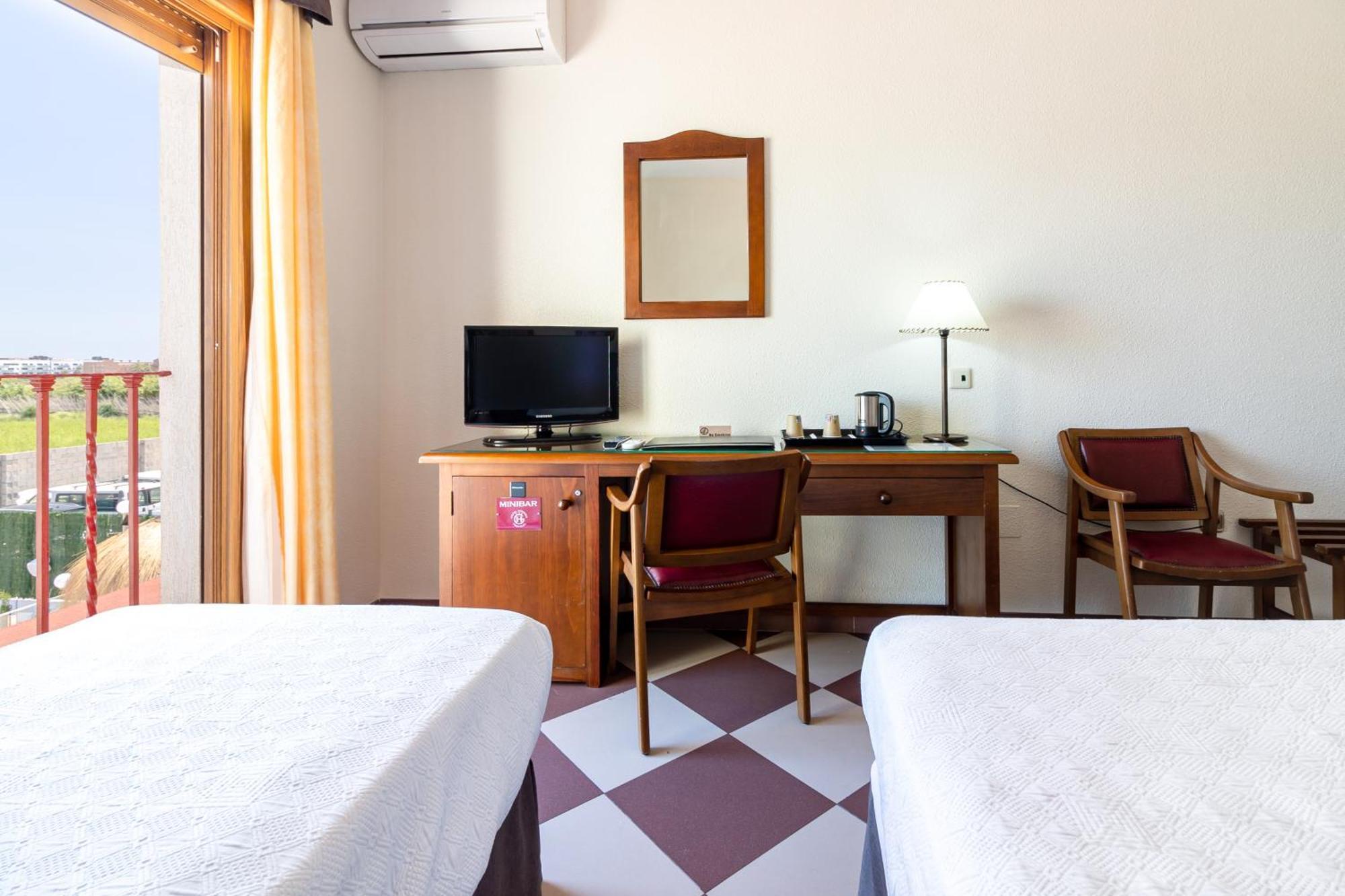Hotel Avenida Tropical By Bossh! Hotels Salobrena Luaran gambar