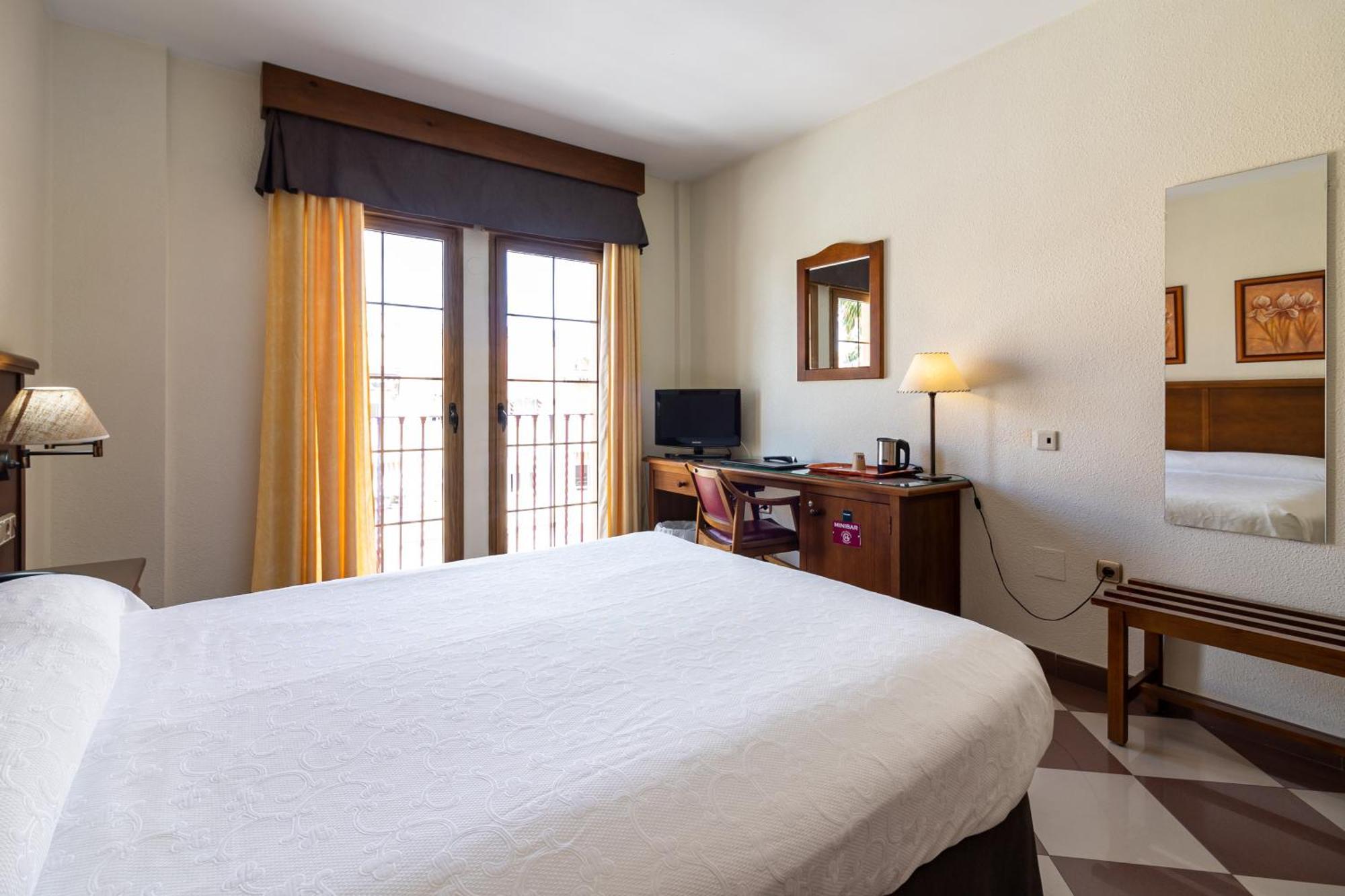 Hotel Avenida Tropical By Bossh! Hotels Salobrena Luaran gambar
